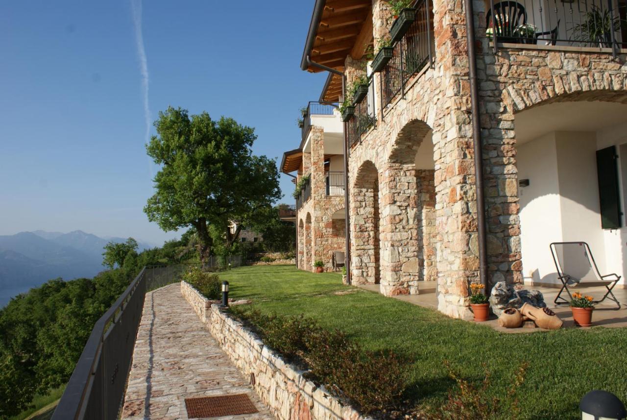 Апарт готель La Casa Di Pericle Бренцоне-суль-Гарда Екстер'єр фото