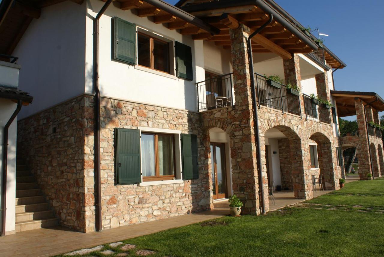Апарт готель La Casa Di Pericle Бренцоне-суль-Гарда Екстер'єр фото